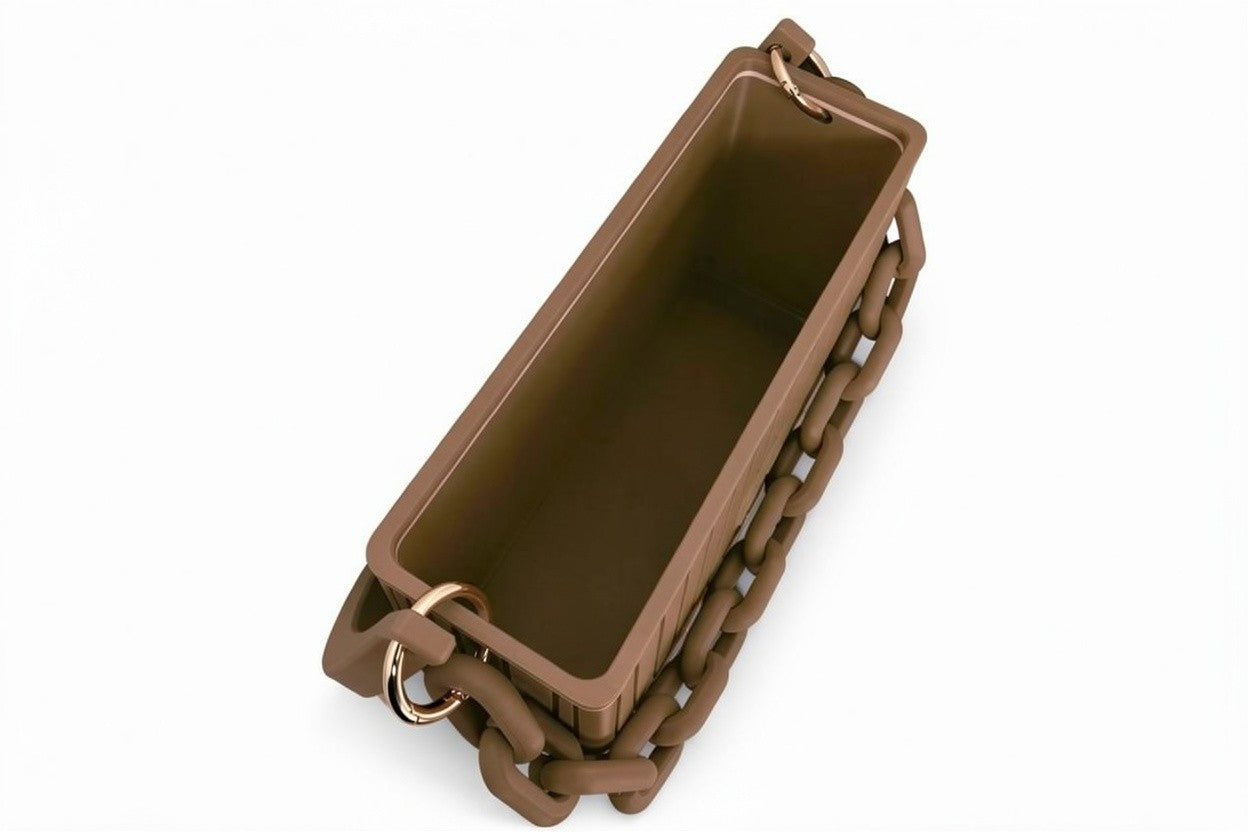 Braune 3D gedruckte Handtasche von Banjor in der Innenansicht mit Kette und modernem Design